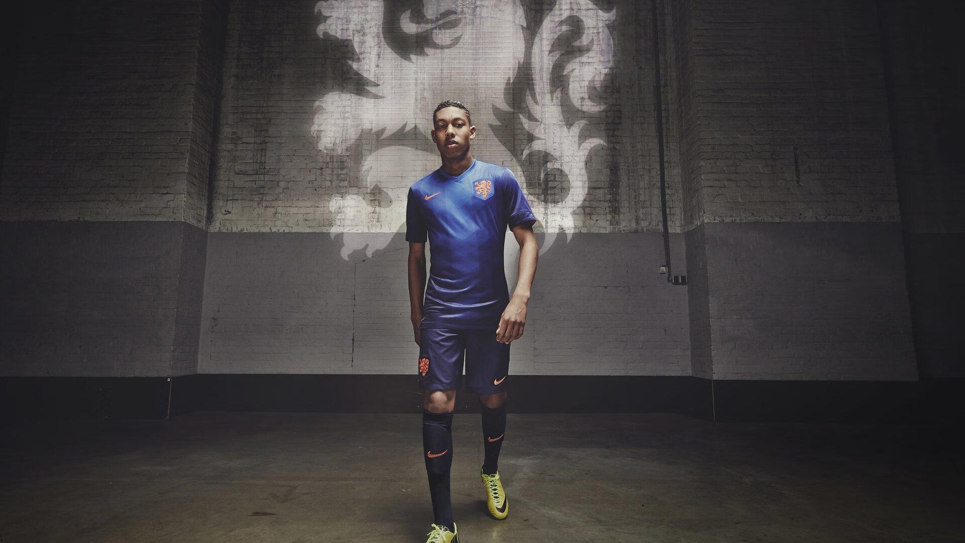 英超黑马陷迷局,森林近7轮仅胜欧联双雄,欧冠资格悬了?